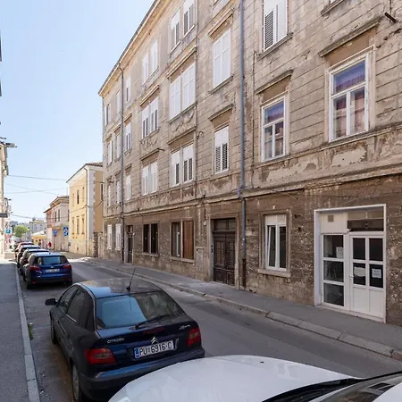 Centar